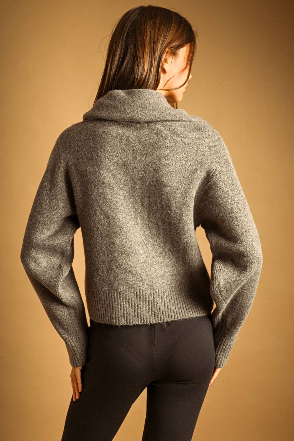 BUTTON FRONT SWEATER JACKET WITH TIED COLLAR