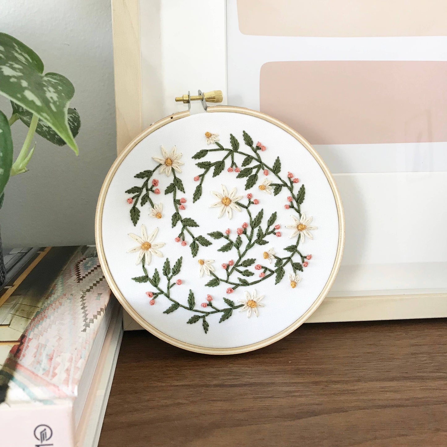 Daisy Embroidery Kit