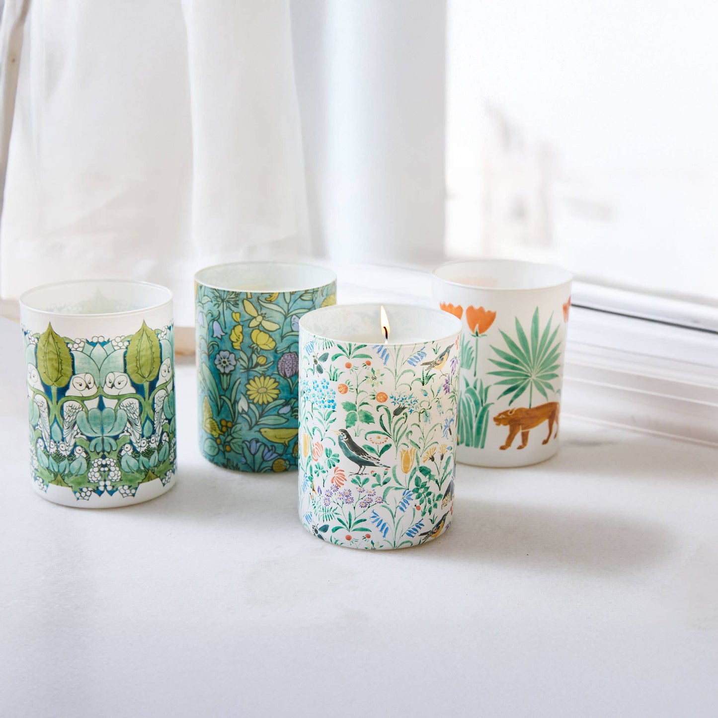 V&A Garden Party Candle, Grapefruit & Jasmine