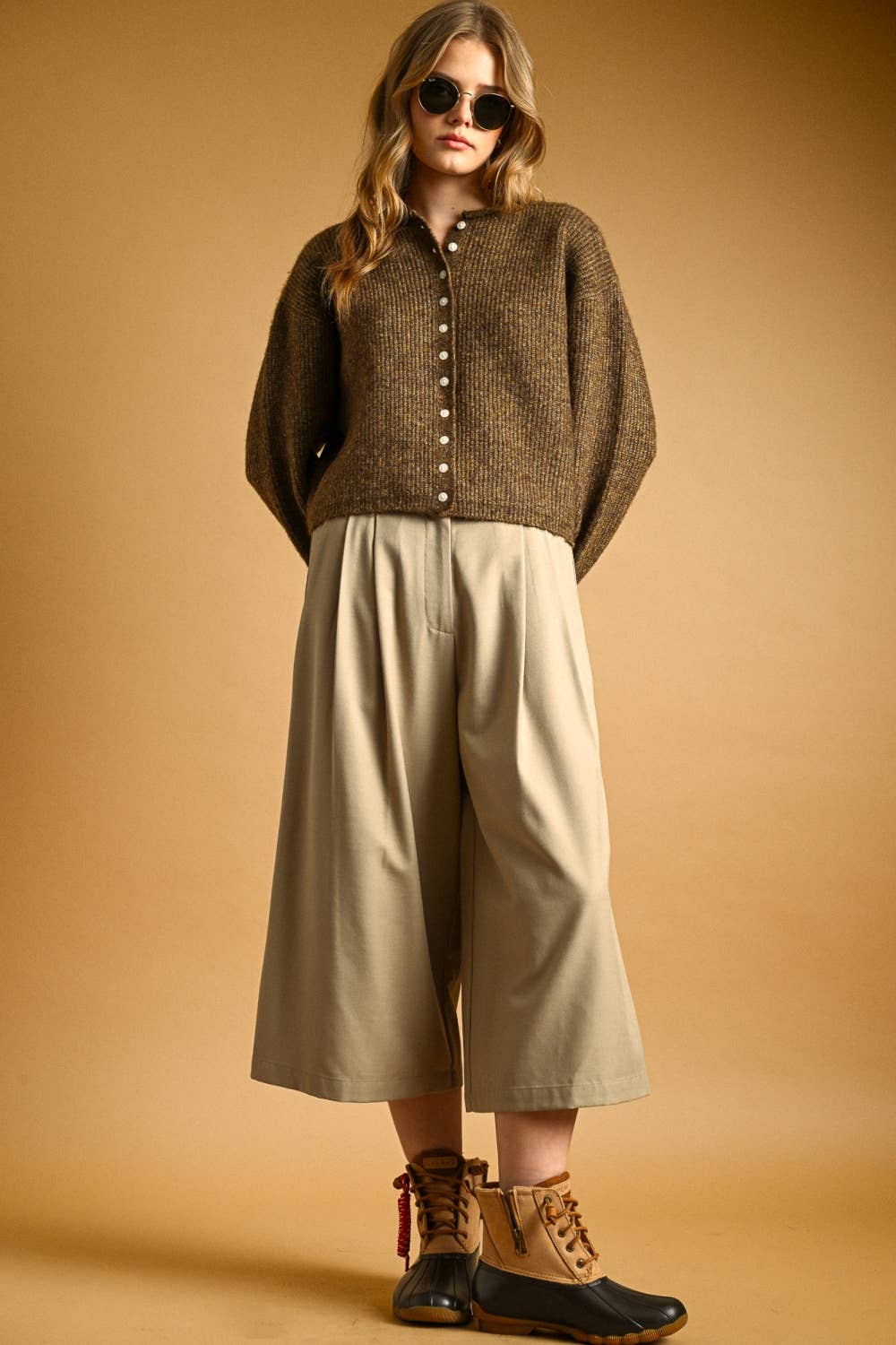 BUTTON FRONT RIBBED SWEATER CARDIGAN