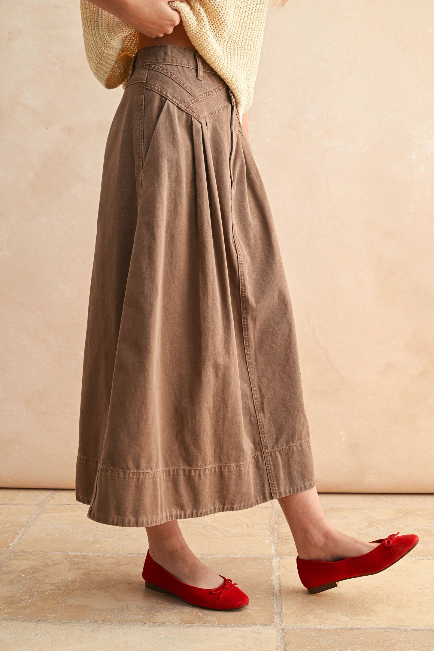 MINI PLEAT DETAILED LONG SKIRT