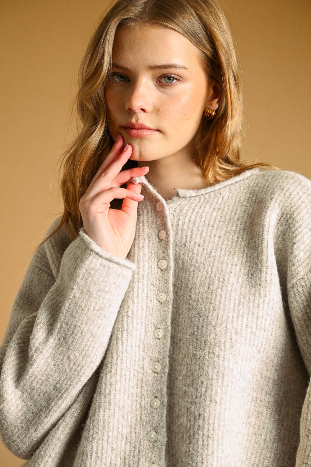 BUTTON FRONT RIBBED SWEATER CARDIGAN