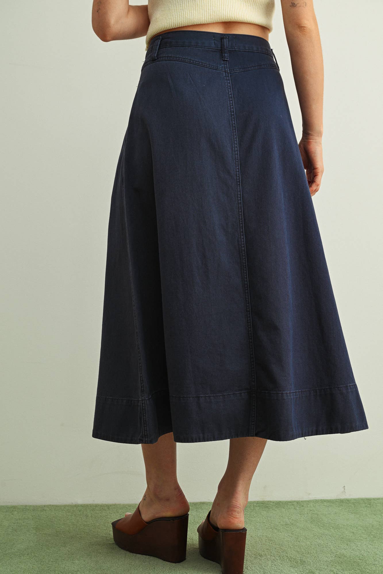 MINI PLEAT DETAILED LONG SKIRT